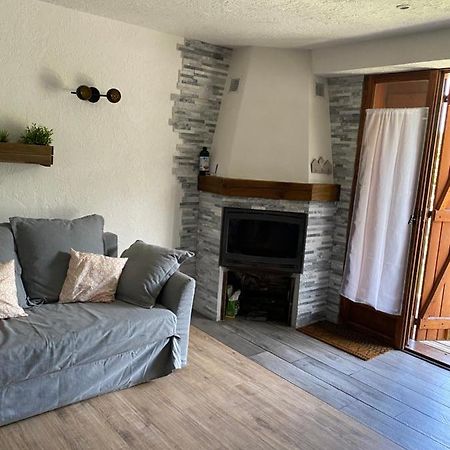Bas De Chalet Au Pied Des Pistes Cambre D'Aze Saint-Pierre-dels-Forcats Εξωτερικό φωτογραφία
