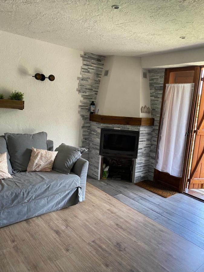 Bas De Chalet Au Pied Des Pistes Cambre D'Aze Saint-Pierre-dels-Forcats Εξωτερικό φωτογραφία